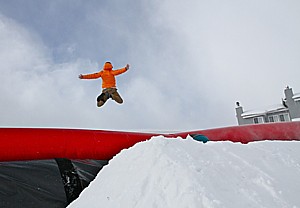 Crested Butte Mountain Resort (CBMR) has just opened the Coke Zero® Gravity BagJump as its latest amenity in the Adventure Park. The 50 feet by 50 feet by 11 feet deep bag is filled with air and acts as a safe and cushioned landing pad for jumpers, tubers, skiers and snowboarders.