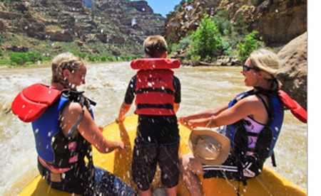 Western River Raft-family1e